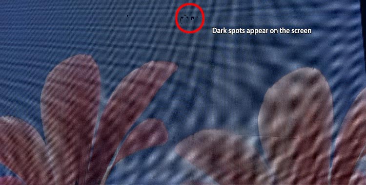 Dark Spot Appear On The Screen